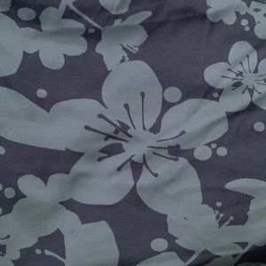 Aerie Matching Crossover Flared Leggings and Sports Bra Size Small